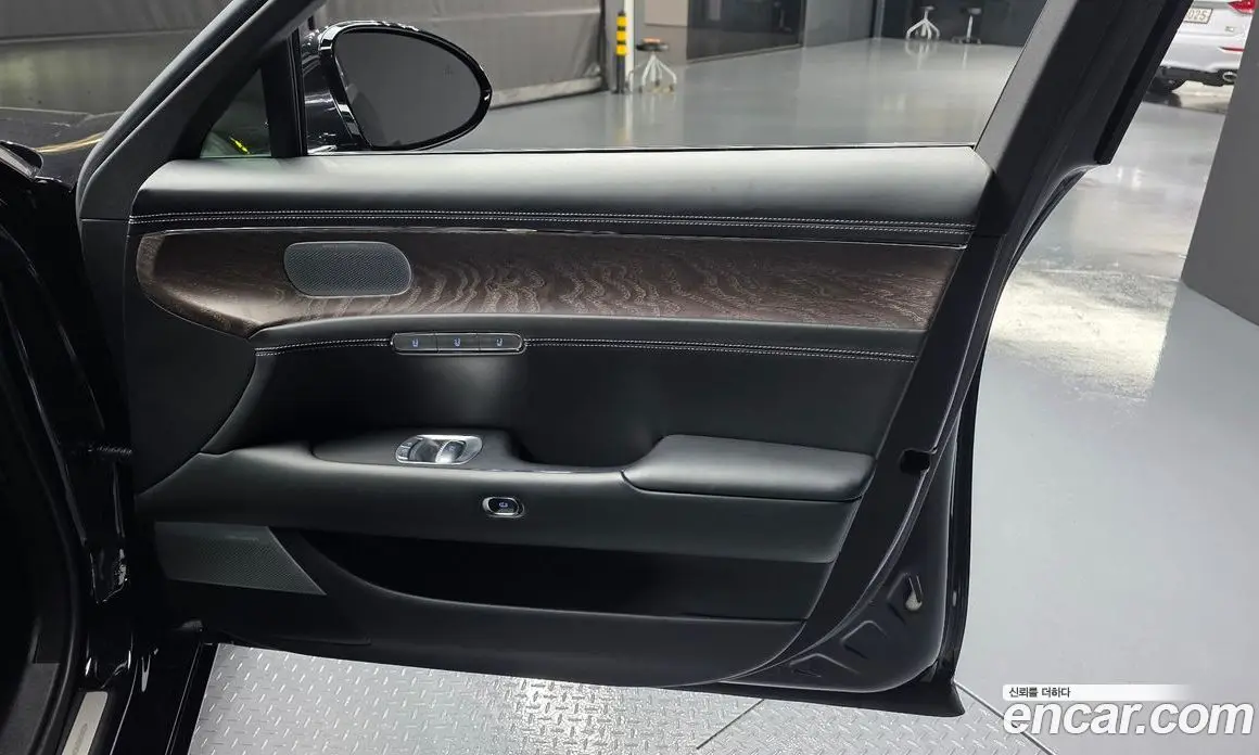 Genesis G90 2023 3.5 автомат (гидро), фото 15