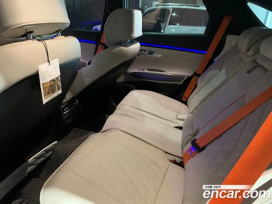 Genesis GV70 2024 2.5 автомат (гидро), фото 7