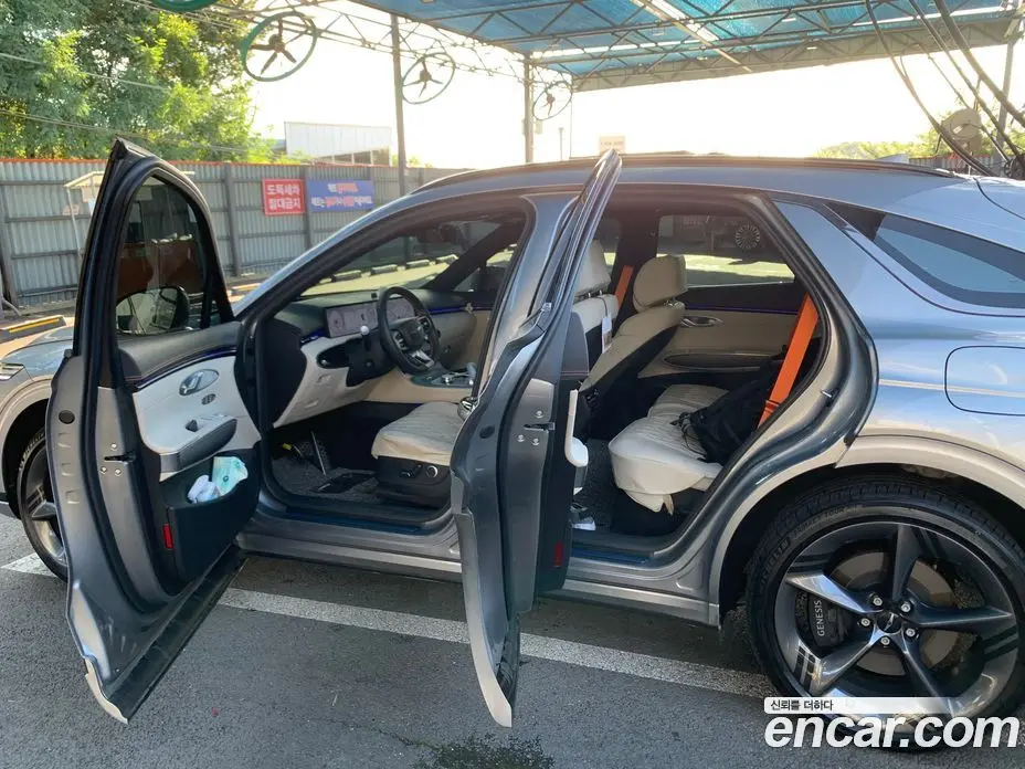 Genesis GV70 2024 2.5 автомат (гидро), фото 10