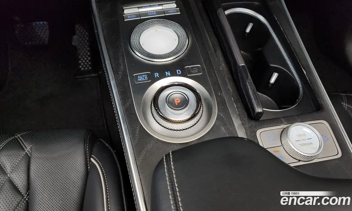 Genesis GV80 2021 3.5 автомат (гидро), фото 9