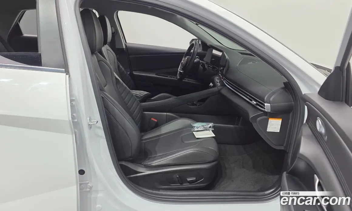 Hyundai Avante 2024 1.6 автомат (гидро), фото 16 Hyundai Avante 2024 1.6 автомат (гидро), фото 16
