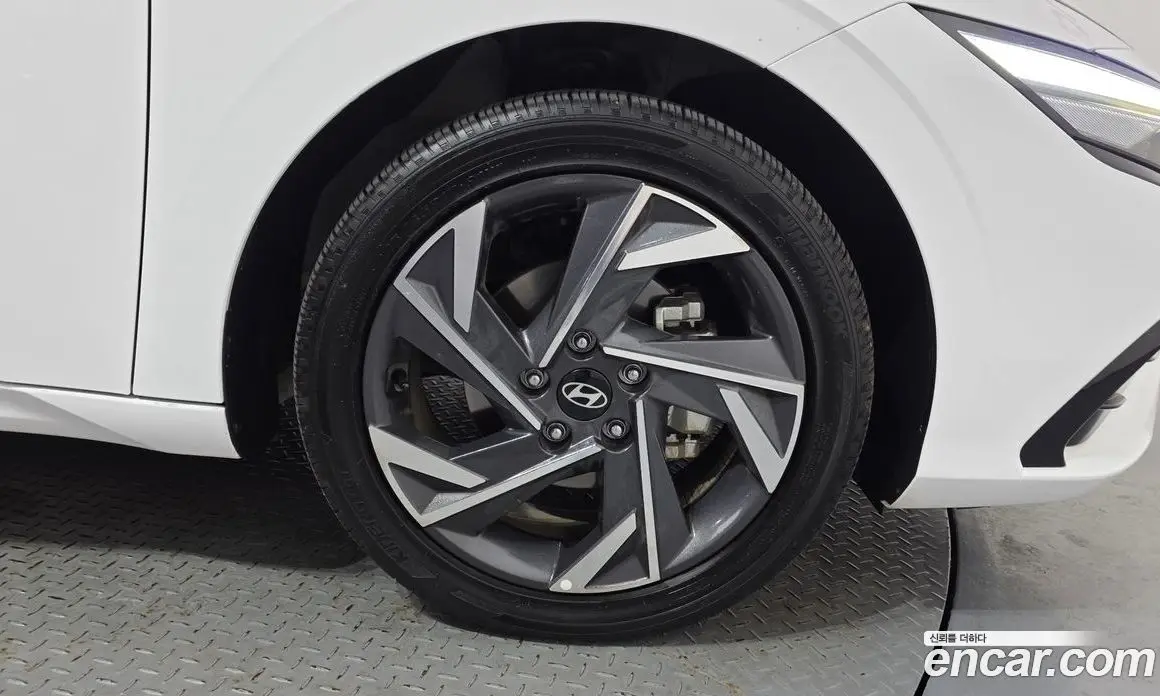 Hyundai Avante 2024 1.6 автомат (гидро), фото 7 Hyundai Avante 2024 1.6 автомат (гидро), фото 7