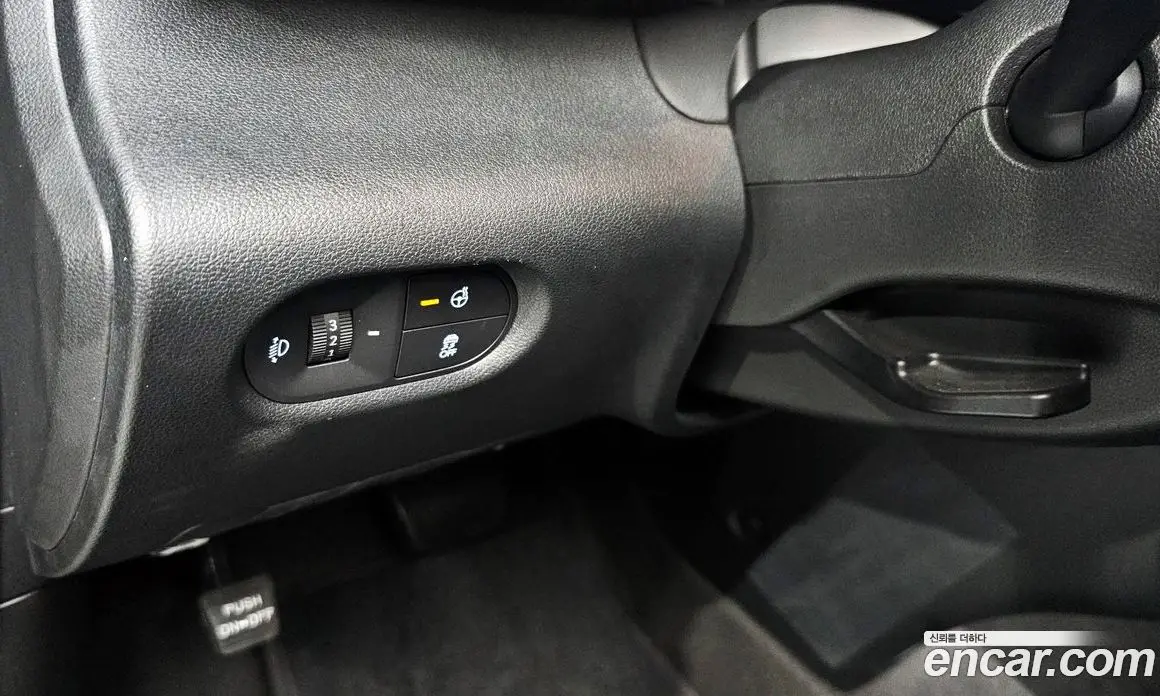 Hyundai Casper 2022 1.0 автомат (гидро), фото 17