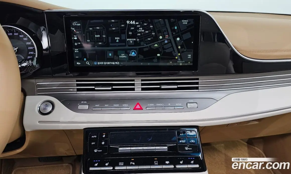Hyundai Grandeur 2021 2.4 автомат (гидро), фото 14