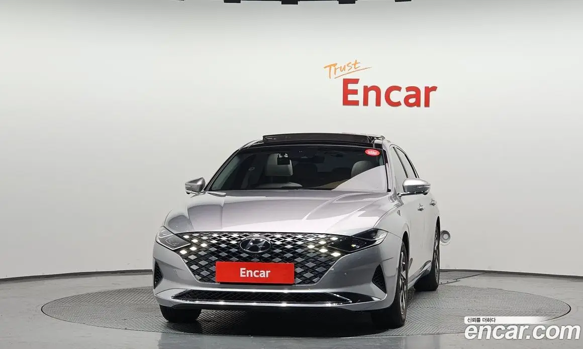 Hyundai Grandeur 2021 2.4 автомат (гидро), фото 3