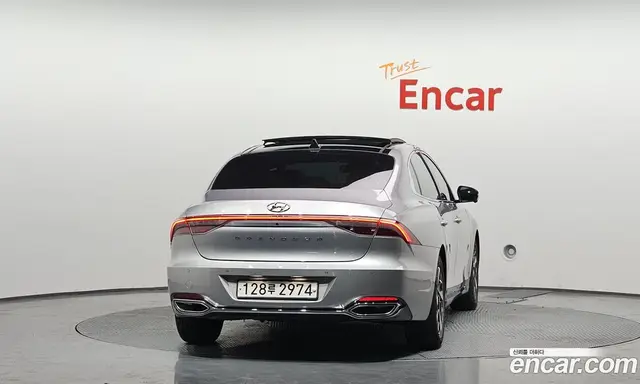 Hyundai Grandeur 2021 2.4 автомат (гидро), миниатюра 4