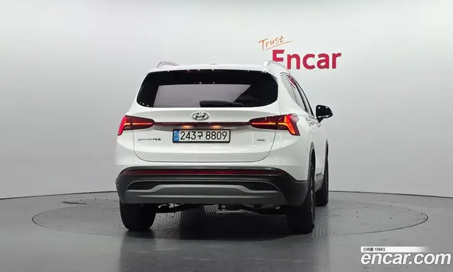 Hyundai Santa Fe 2023 1.6 автомат (гидро), миниатюра 4