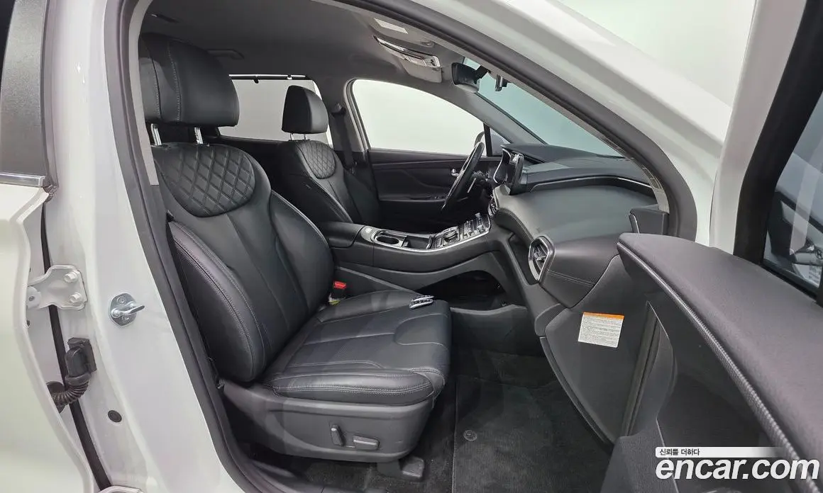 Hyundai Santa Fe 2023 1.6 автомат (гидро), фото 10