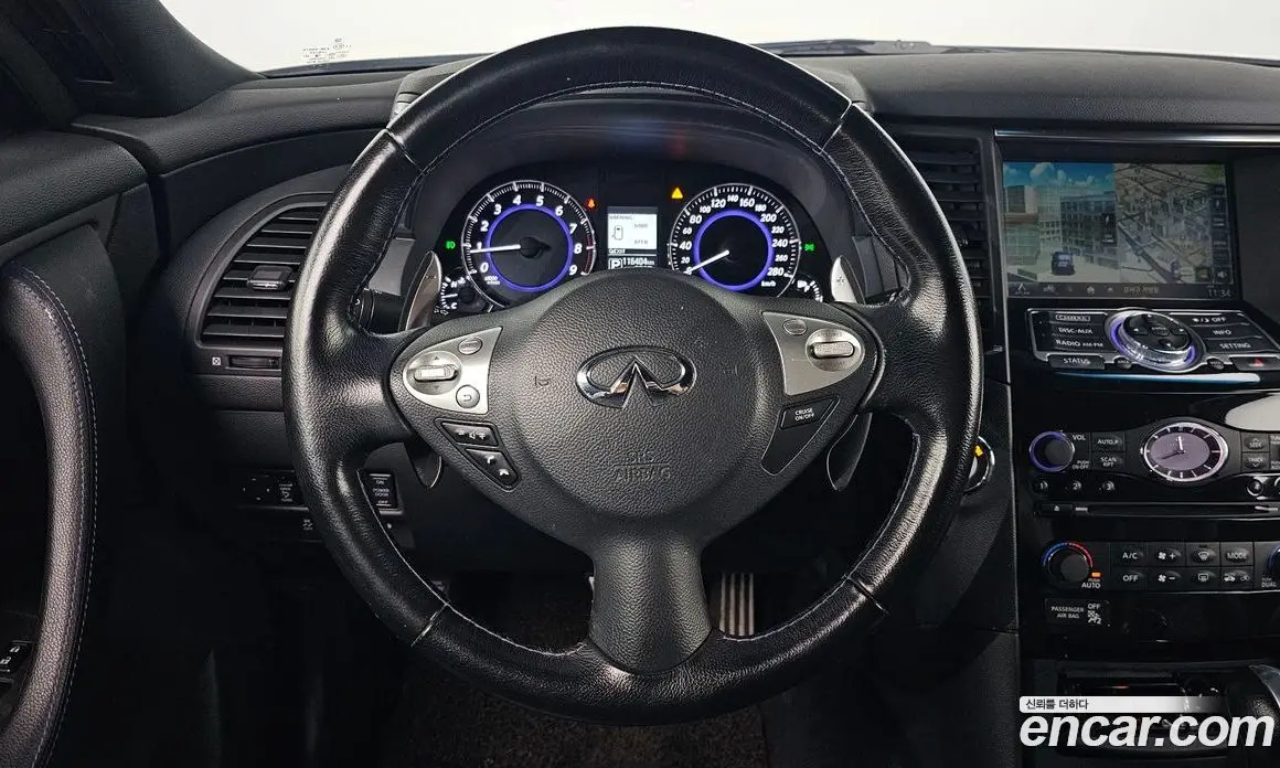 Infiniti QX70 2017 3.7 автомат (гидро), фото 13 Infiniti QX70 2017 3.7 автомат (гидро), фото 13