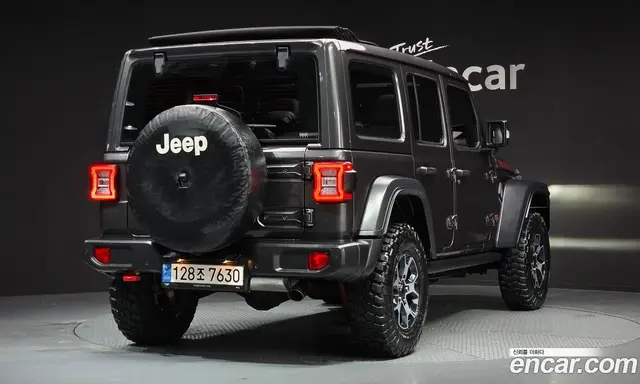 Jeep Wrangler 2022 2.0 автомат (гидро), миниатюра 2
