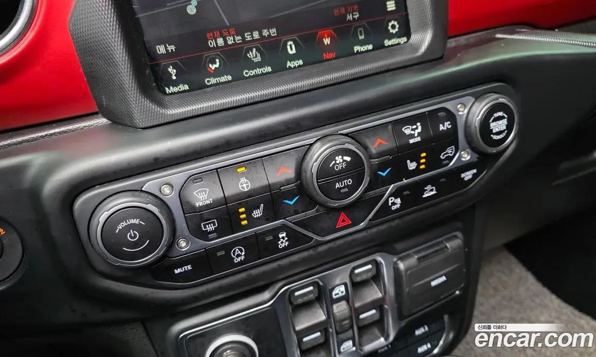 Jeep Wrangler 2022 2.0 автомат (гидро), фото 20