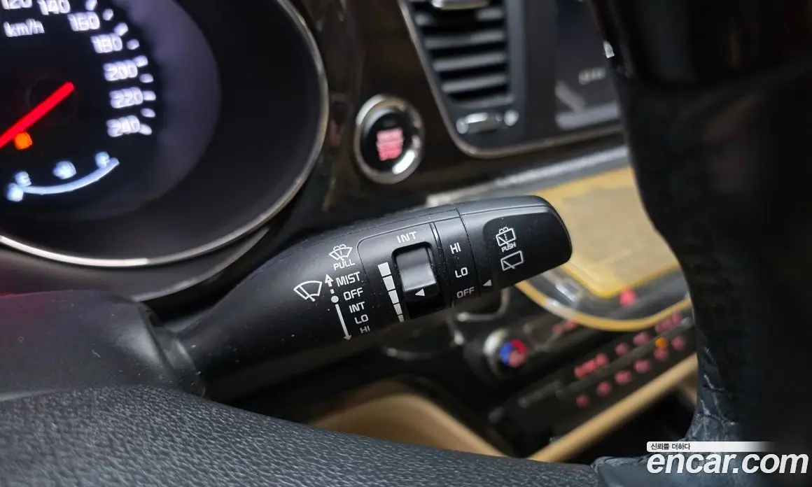 Kia Carnival 2019 2.2 автомат (гидро), фото 24