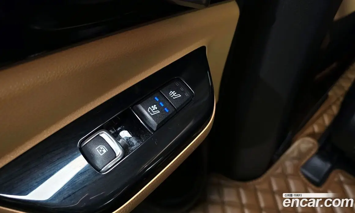 Kia Carnival 2020 2.2 автомат (гидро), фото 29