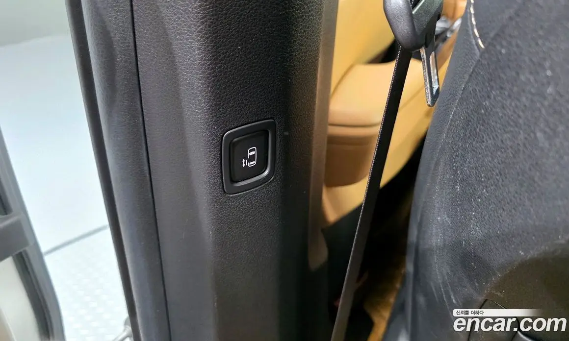 Kia Carnival 2020 2.2 автомат (гидро), фото 33