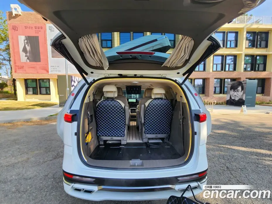 Kia Carnival 2023 3.5 автомат (гидро), фото 9