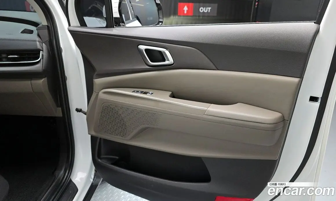 Kia Carnival 2024 2.2 автомат (гидро), фото 15 Kia Carnival 2024 2.2 автомат (гидро), фото 15