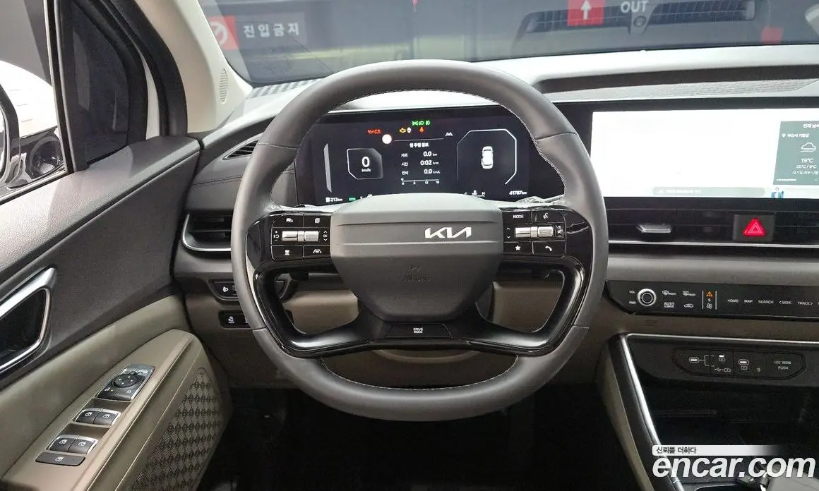 Kia Carnival 2024 2.2 автомат (гидро), фото 19 Kia Carnival 2024 2.2 автомат (гидро), фото 19