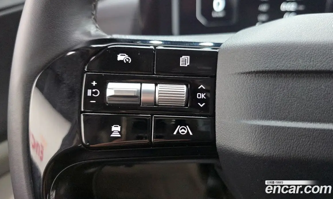 Kia Carnival 2024 2.2 автомат (гидро), фото 24 Kia Carnival 2024 2.2 автомат (гидро), фото 24