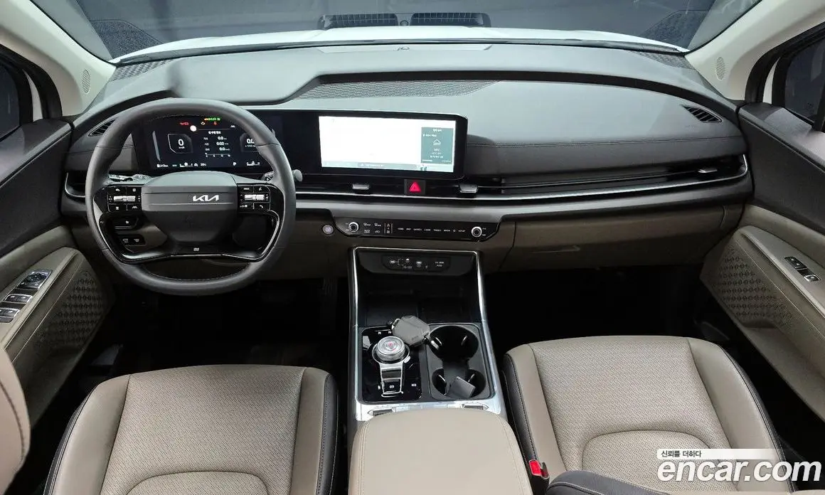 Kia Carnival 2024 2.2 автомат (гидро), фото 10 Kia Carnival 2024 2.2 автомат (гидро), фото 10