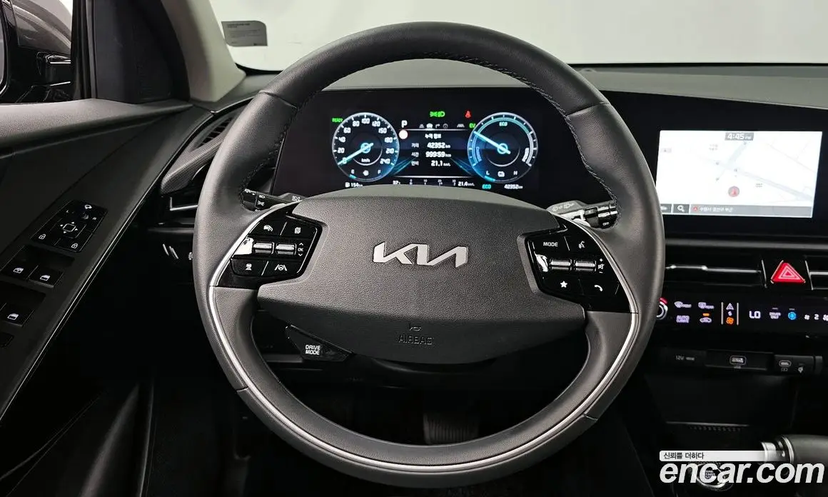 Kia Niro 2023 1.6 автомат (гидро), фото 19