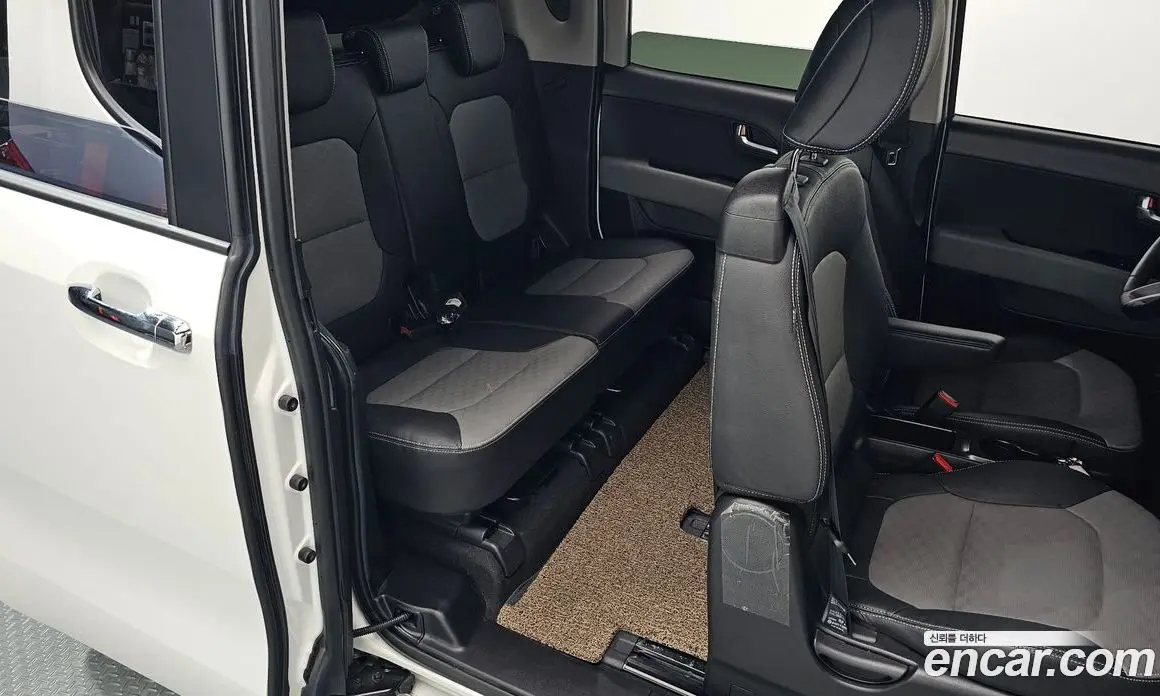 Kia Ray 2022 1.0 автомат (гидро), фото 17