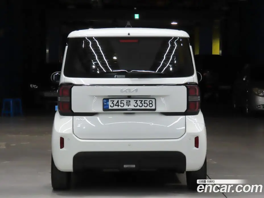 Kia Ray 2023 1.0 автомат (гидро), фото 4