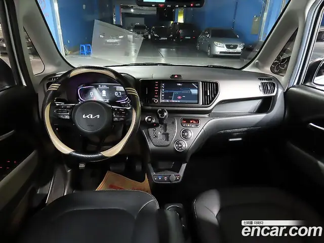 Kia Ray 2023 1.0 автомат (гидро), миниатюра 7