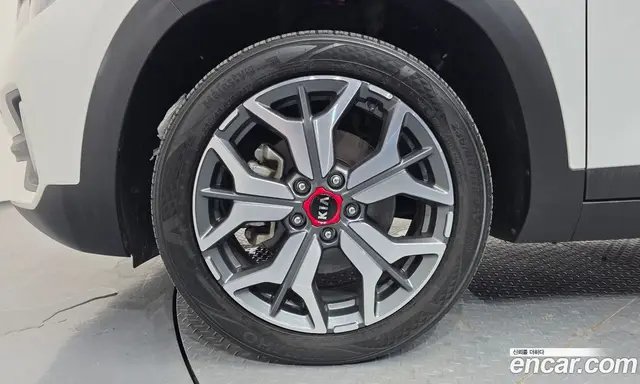 Kia Seltos 2020 1.6 автомат (гидро), миниатюра 5