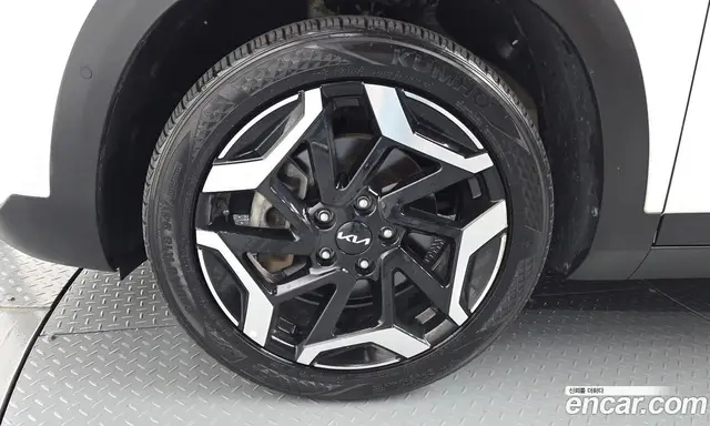 Kia Seltos 2023 1.6 автомат (гидро), миниатюра 5