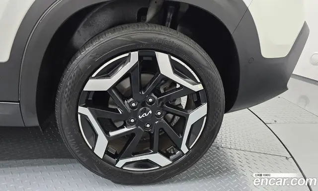 Kia Seltos 2023 1.6 автомат (гидро), миниатюра 5
