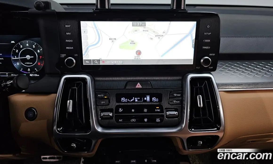 Kia Sorento 2021 2.5 автомат (гидро), фото 13