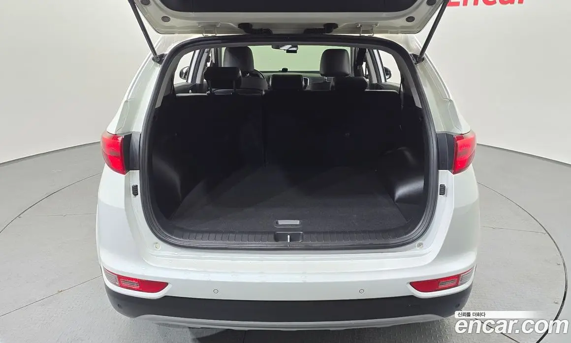 Kia Sportage 2017 2.0 автомат (гидро), фото 20 Kia Sportage 2017 2.0 автомат (гидро), фото 20