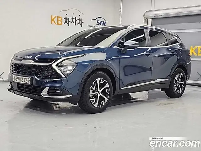 Kia Sportage, 2023, 14 515 км