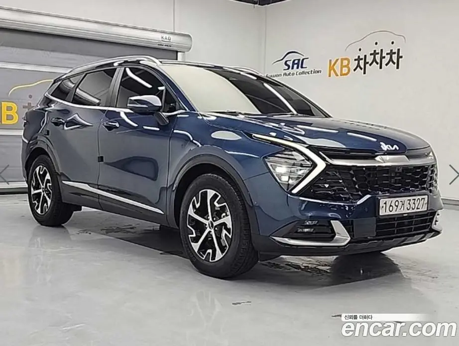 Kia Sportage 2023 1.6 автомат (гидро), фото 4