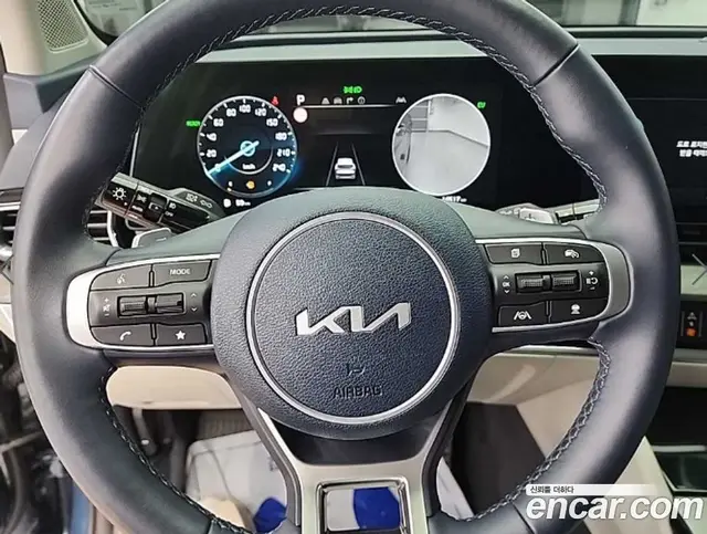 Kia Sportage 2023 1.6 автомат (гидро), миниатюра 9