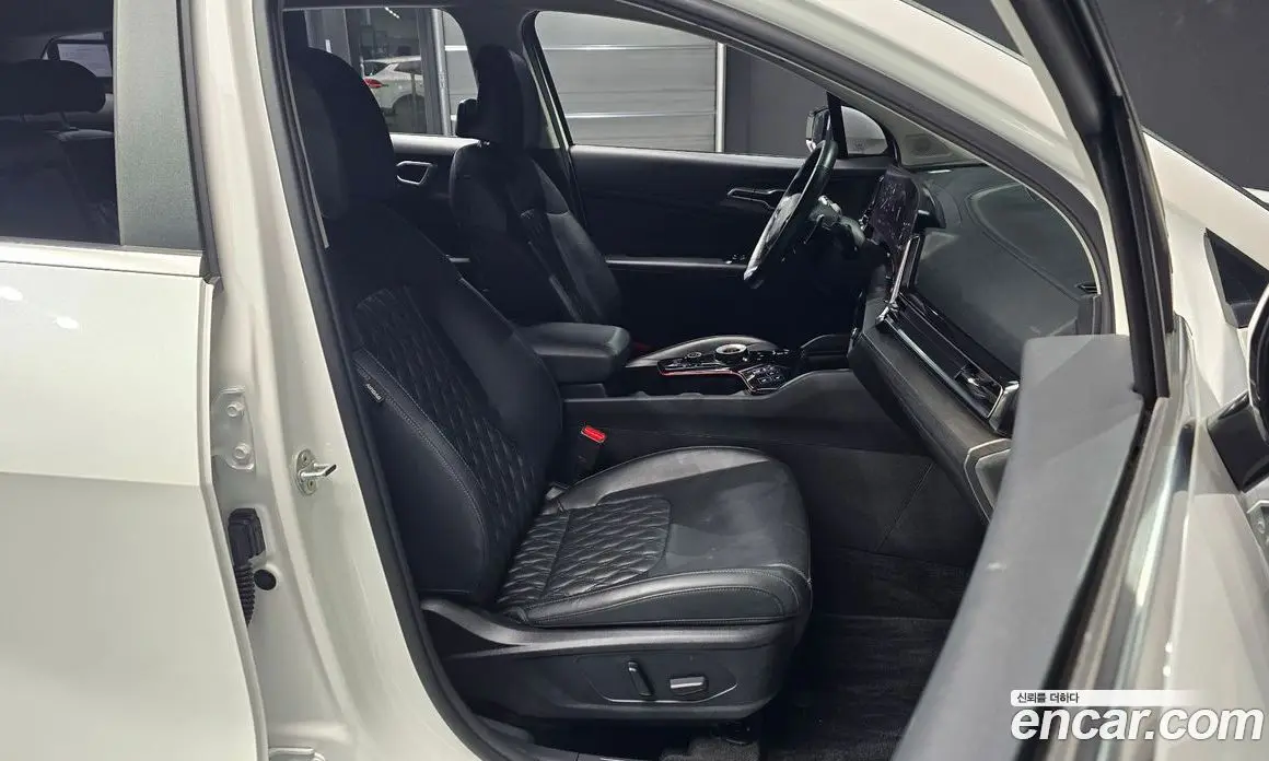 Kia Sportage 2023 1.6 автомат (гидро), фото 10