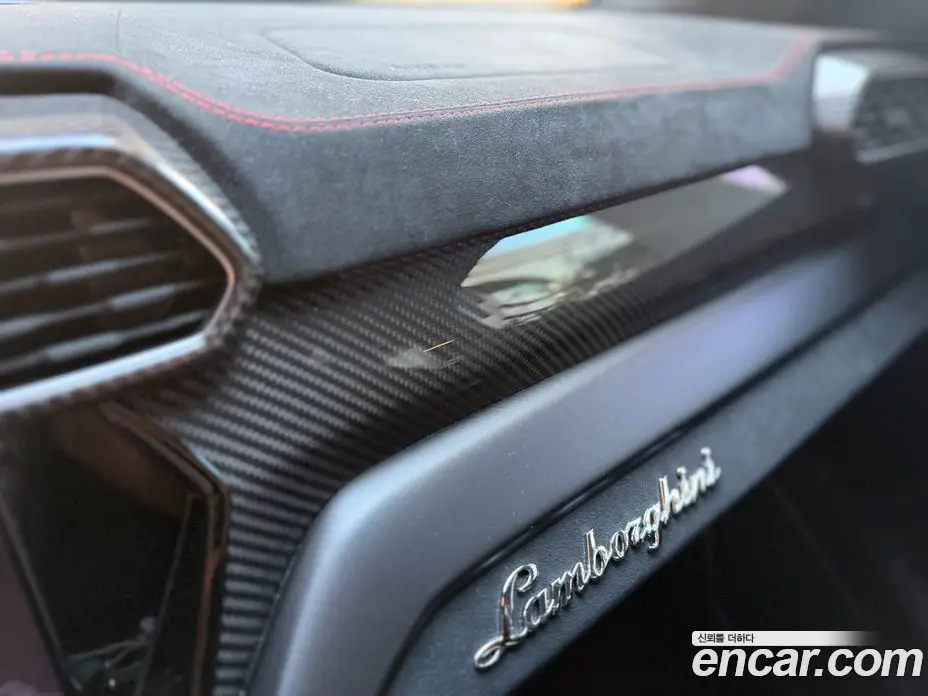 Lamborghini Urus 2023 4.0 автомат (гидро), фото 13 Lamborghini Urus 2023 4.0 автомат (гидро), фото 13
