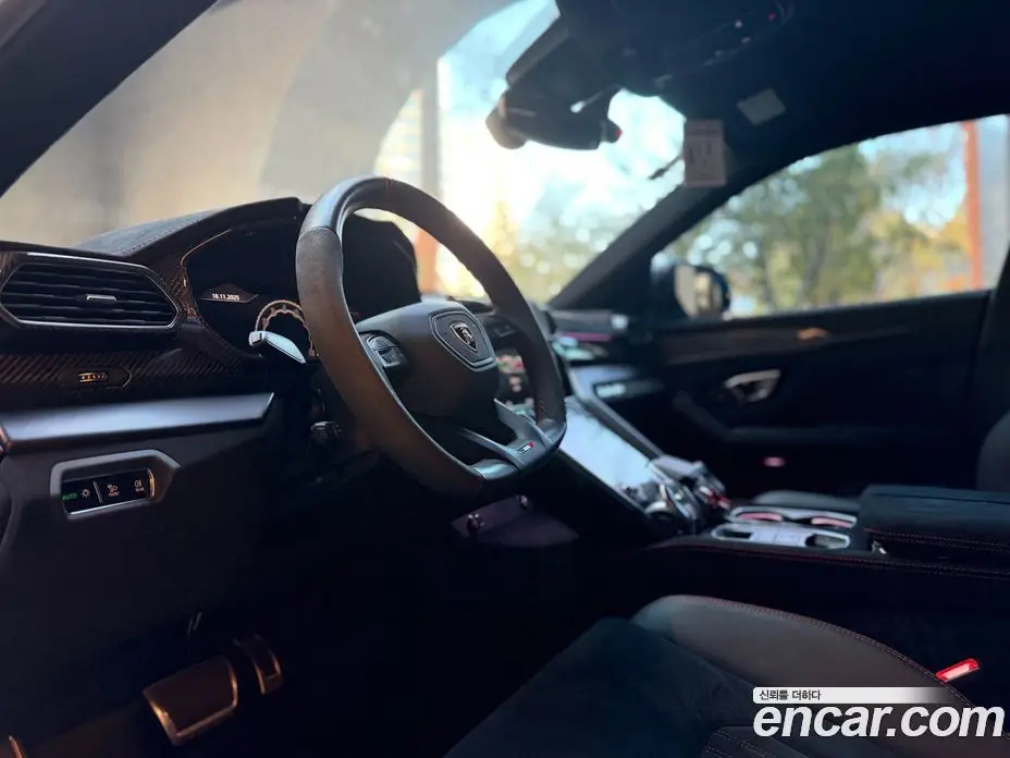 Lamborghini Urus 2023 4.0 автомат (гидро), фото 14 Lamborghini Urus 2023 4.0 автомат (гидро), фото 14
