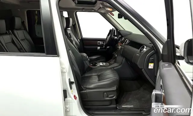 Land Rover Discovery 2016 3.0 автомат (гидро), миниатюра 11 Land Rover Discovery 2016 3.0 автомат (гидро), миниатюра 11