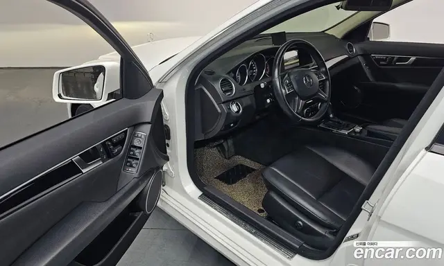 Mercedes-Benz C-Class 2014 2.1 автомат (гидро), миниатюра 11