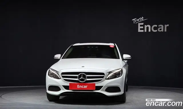Mercedes-Benz C-Class 2018 2.0 автомат (гидро), миниатюра 3