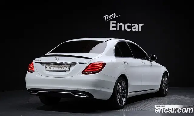 Mercedes-Benz C-Class 2018 2.1 автомат (гидро), миниатюра 2