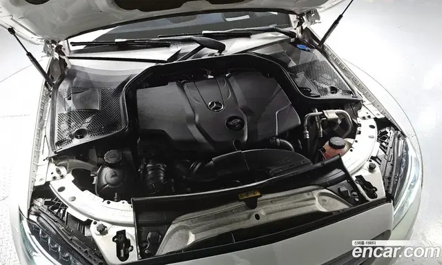 Mercedes-Benz C-Class 2018 2.1 автомат (гидро), миниатюра 6