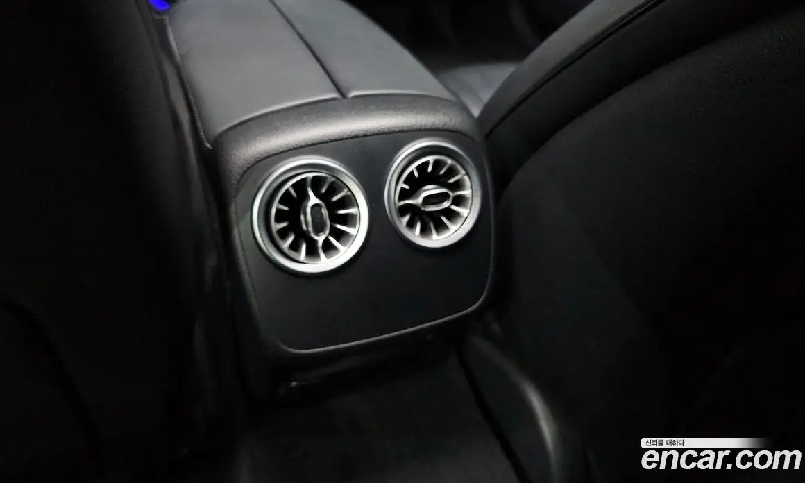 Mercedes-Benz CLS-Class 2019 1.9 автомат (гидро), фото 28