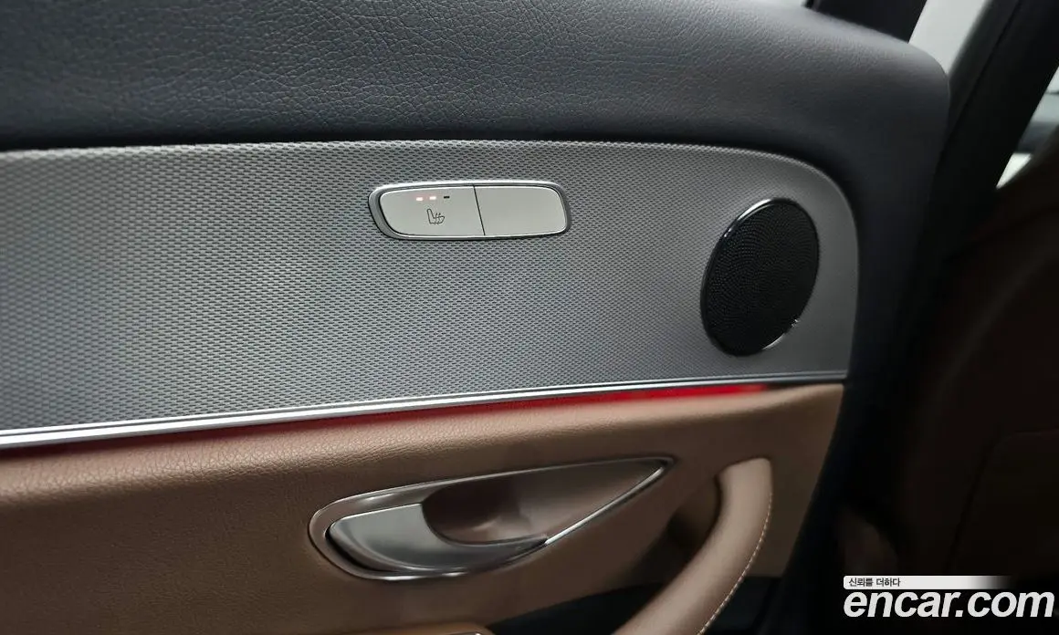 Mercedes-Benz E-Class 2018 2.0 автомат (гидро), фото 19