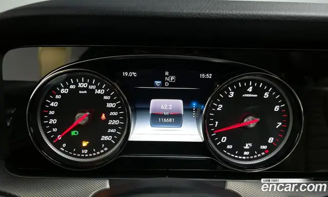 Mercedes-Benz E-Class 2018 2.0 автомат (гидро), миниатюра 8