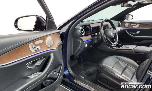 Mercedes-Benz E-Class 2021 2.0 автомат (гидро), миниатюра 10 Mercedes-Benz E-Class 2021 2.0 автомат (гидро), миниатюра 10