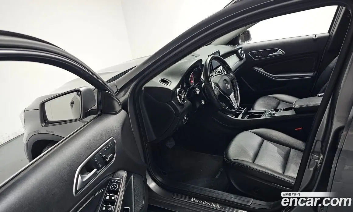 Mercedes-Benz GLA-Class 2015 2.1 автомат (гидро), фото 12