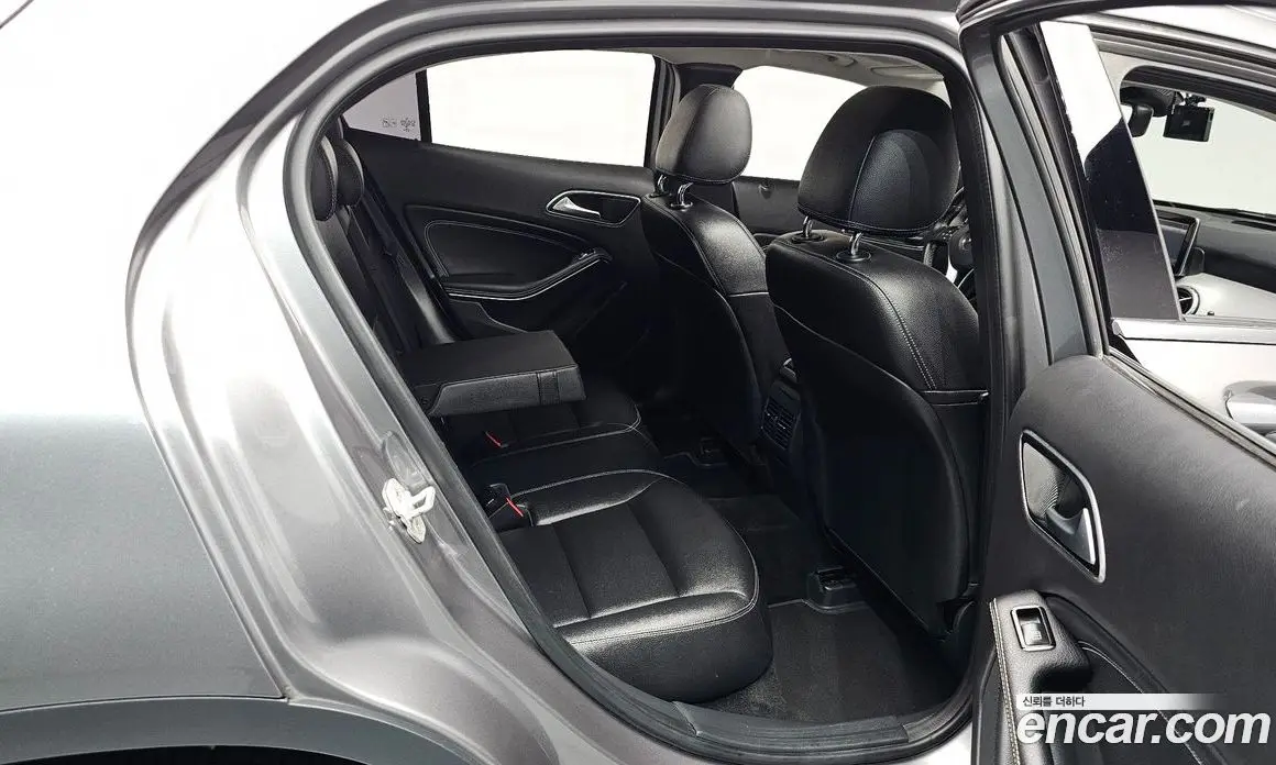 Mercedes-Benz GLA-Class 2015 2.1 автомат (гидро), фото 16