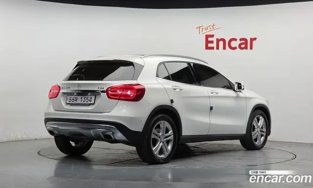 Mercedes-Benz GLA-Class 2015 2.1 автомат (гидро), миниатюра 2